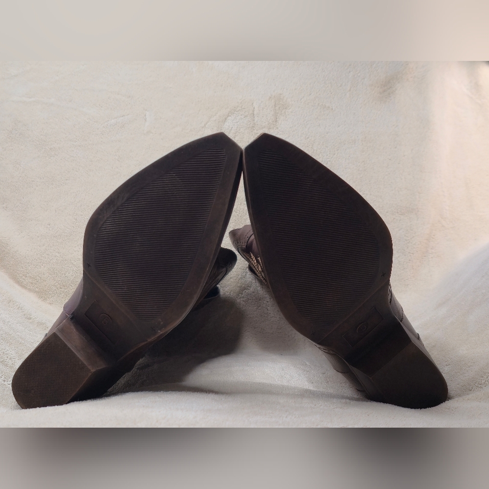 Brown Cowgirl Boots - Picture 10 of 16